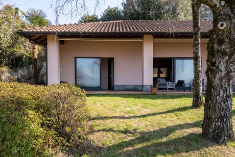 Villa i Luino, Varese, Luino - € 600.000 | Ref: W-048L6I-1060035 - foto 11