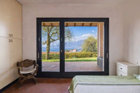Villa i Luino, Varese, Luino - € 600.000 | Ref: W-048L6I-1060035 - foto 13