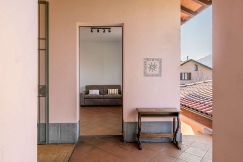 Villa i Luino, Varese, Luino - € 600.000 | Ref: W-048L6I-1060035 - foto 23