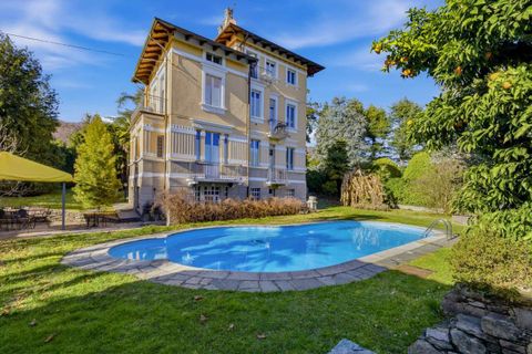 Villa i Lesa, Novara, Lesa - € 1.150.000 | Ref: W-0488MY-1060088 - foto 1