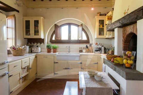 Farm hus i Cortona, Arezzo, Cortona - € 1.200.000 | Ref: A1190RC11322-1068327 - foto 26