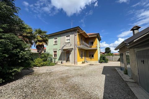 Villa i Mariano Comense, Como, Mariano Comense - € 335.000 | Ref: L776 - foto 2