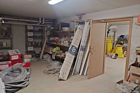 Erhvervsejendom i Florence, Florence, Florence - € 550.000 | Ref: A9756UF2174945A-1070114 - foto 21