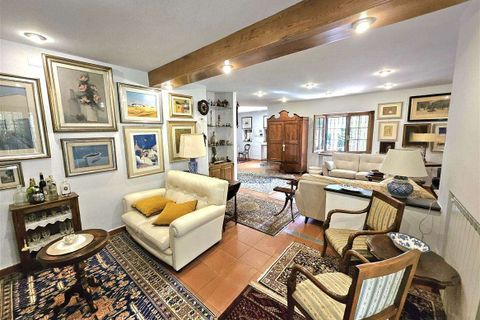 Villa i Massa, Massa and Carrara, Massa - € 795.000 | Ref: A10803RV2559079A-1070560 - foto 6