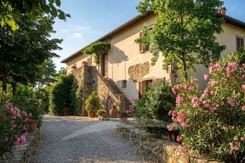 Farm hus i Cortona, Arezzo, Cortona - € 745.000 | Ref: A1190RC3302-1071053 - foto 8