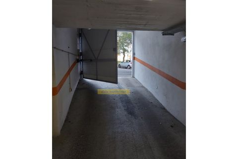 Garage i Massama, Lisbon, Massama - € 81.000 | Ref: 4081 - foto 2