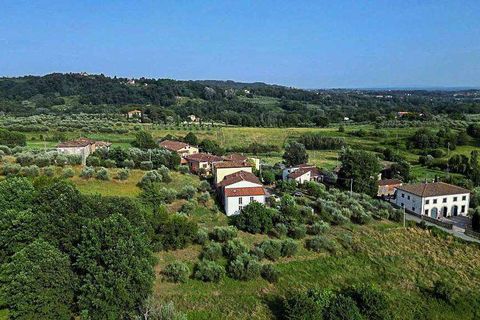 Villa i Capannori, Lucca, Capannori - € 695.000 | Ref: A1190RV34568-1072319 - foto 5