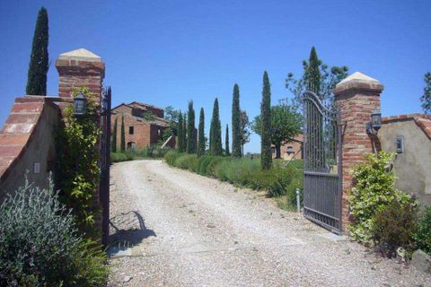 Farm hus i Cortona, Arezzo, Cortona - € 1.200.000 | Ref: A1190RC16182-1073189 - foto 12