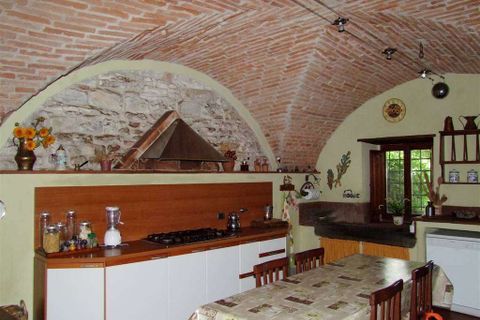 Farm hus i Rignano sull'Arno, Florence, Rignano sull'Arno - € 630.000 | Ref: A6273RC1158953A-1074192 - foto 4