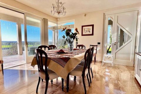 Villa i Massarosa, Lucca, Massarosa - € 850.000 | Ref: A1190RV49597-1074618 - foto 9