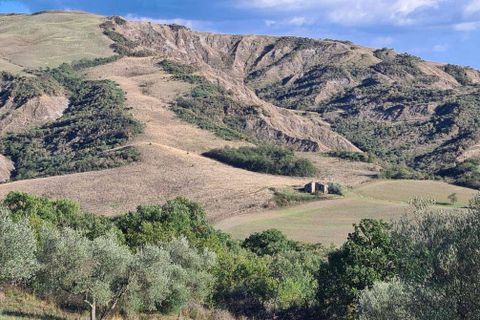 Farm hus i Radicofani, Siena, Radicofani - € 400.000 | Ref: A1190RC39959-1075022 - foto 1