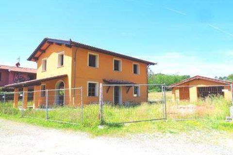 Villa a Porcari, Lucca, Porcari - € 350.000 | Ref: A6551RV1295346A-1075804 - foto 2