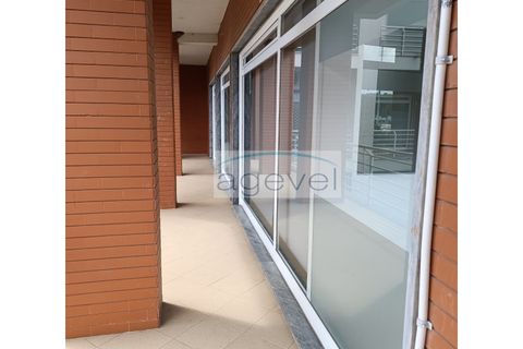 Erhvervsejendom i Carnaxide, Lisbon, Carnaxide - € 190.000 | Ref: ag5468 - foto 1