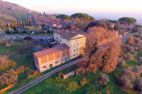 Farm hus i Capannori, Lucca, Capannori - € 820.000 | Ref: A9591RC99447-1078799 - foto 1