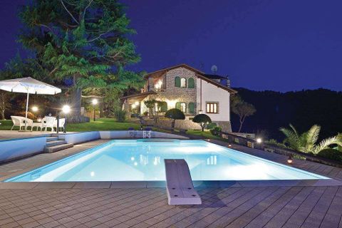 Villa i Camaiore, Lucca, Camaiore - € 2.400.000 | Ref: A10803RV2179126A-1080230 - foto 2