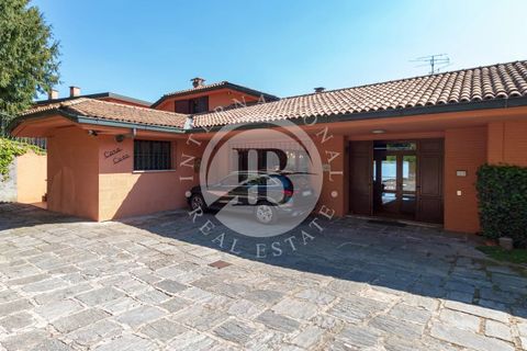 Villa a Barasso, Varese, Barasso - € 2.850.000 | Ref: IB 822 - foto 9
