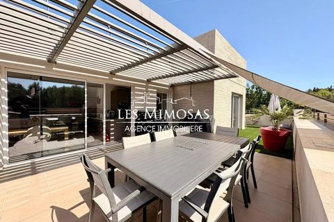 Lejlighed i Frejus, Var, Frejus - € 468.000 | Ref: 7292 - foto 1