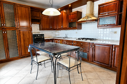 Leilighet i Jesi, Ancona, Jesi - € 300 000 | Ref: J3077 - foto 12