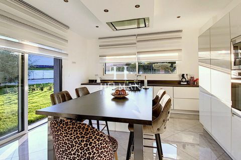 Villa a Longuenesse, Pas-de-Calais, Longuenesse - € 669.000 | Ref: 2915-HELMAN - foto 9