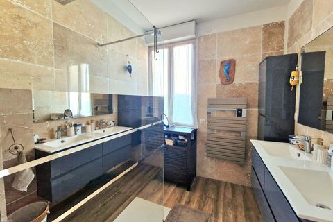 Villa i Marseille, Bouches-du-Rhone, Marseille - € 484.000 | Ref: 12198DU1330 - foto 8
