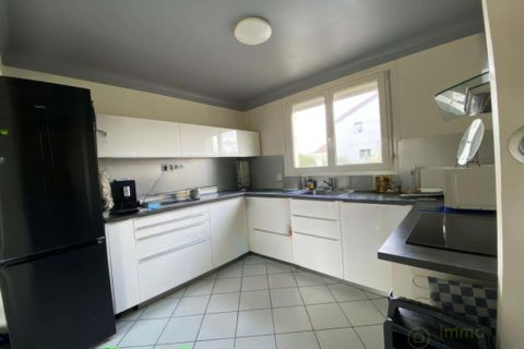 Villa a Longwy, Meurthe-et-Moselle, Longwy - € 205.000 | Ref: 3011443648 - foto 3