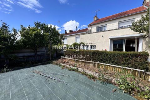 Stadthaus in Cholet, Maine-et-Loire, Cholet - € 158.000 | Ref: 202217 - Foto 12