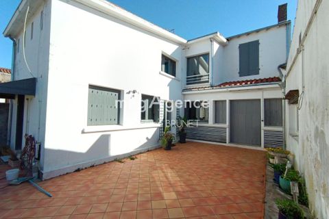 Villa en Lucon, Vendee, Lucon - € 315.000 | Ref: 201723 - photo 12
