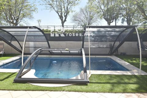 Villa i Empuriabrava, Gerona, Empuriabrava - € 569.000 | Ref: 3778 - foto 8