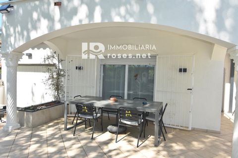 Villa i Empuriabrava, Gerona, Empuriabrava - € 569.000 | Ref: 3778 - foto 15