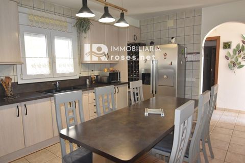 Villa i Empuriabrava, Gerona, Empuriabrava - € 569.000 | Ref: 3778 - foto 25
