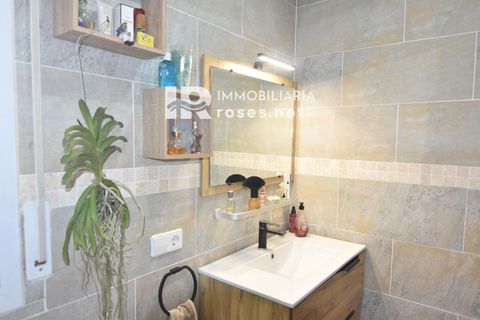 Villa i Empuriabrava, Gerona, Empuriabrava - € 569.000 | Ref: 3778 - foto 36
