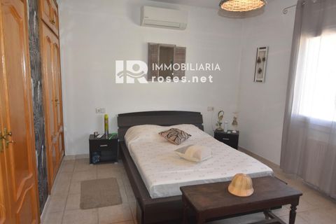 Villa i Empuriabrava, Gerona, Empuriabrava - € 569.000 | Ref: 3778 - foto 41
