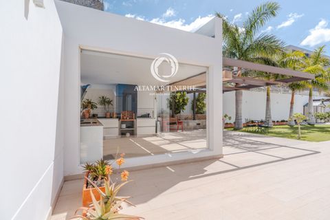Villa en Adeje, Tenerife, Adeje - € 2.100.000 | Ref: 1683 - photo 11