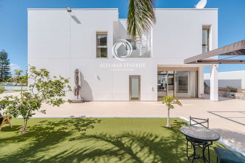 Villa en Adeje, Tenerife, Adeje - € 2.100.000 | Ref: 1683 - photo 17