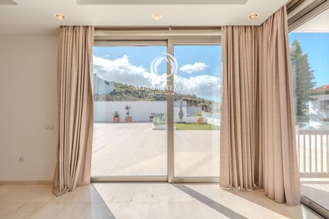 Villa en Adeje, Tenerife, Adeje - € 2.100.000 | Ref: 1683 - photo 27