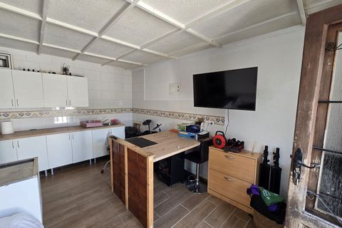 Villa a Sax, Alicante, Sax - € 275.000 | Ref: IVE13809 - foto 45