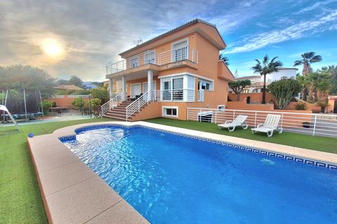 Villa en Calpe, Alicante, Calpe - € 750.000 | Ref: C606 - photo 1
