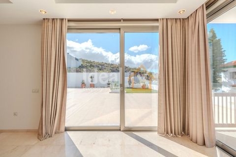 Villa a Torviscas, Tenerife, Torviscas - € 2.100.000 | Ref: 972-V5-D - foto 11