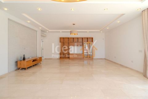 Villa a Torviscas, Tenerife, Torviscas - € 2.100.000 | Ref: 972-V5-D - foto 19