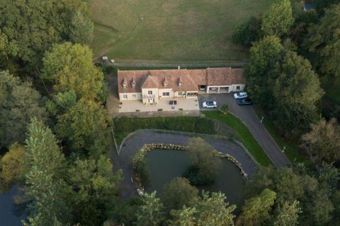 Landejendom i Saint-Paul, Oise, Saint-Paul - € 859.900 | Ref: 192976 - foto 1