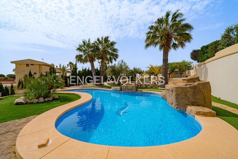 Villa en Benidorm, Alicante, Benidorm - € 1.635.000 | Ref: W-020Z7E - photo 4