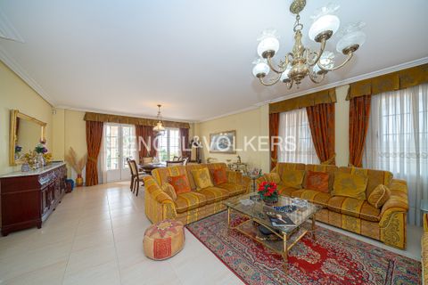 Villa en Benidorm, Alicante, Benidorm - € 1.635.000 | Ref: W-020Z7E - photo 8