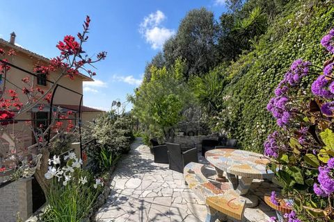 Villa i Menton, Alpes-Maritimes, Menton - € 993.000 | Ref: A06265 - foto 1