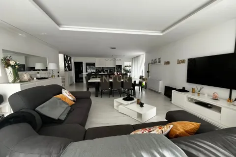 Villa i Viana do Castelo, Viana do Castelo, Viana do Castelo - € 640.000 | Ref: C0437-00442 - foto 3