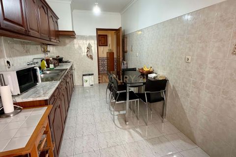 Apartament a Cacem, Lisbon, Cacem - € 320.000 | Ref: C0246-03506 - foto 2