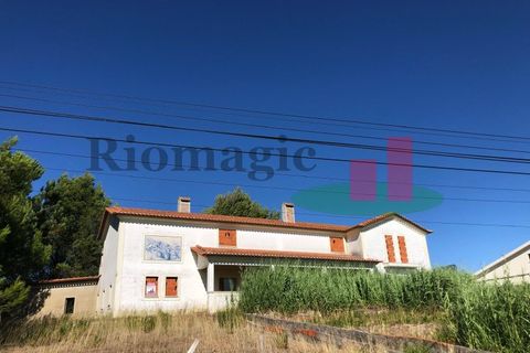 Villa en Alenquer, Lisbon, Alenquer - € 238.020 | Ref: 610.22 - photo 1