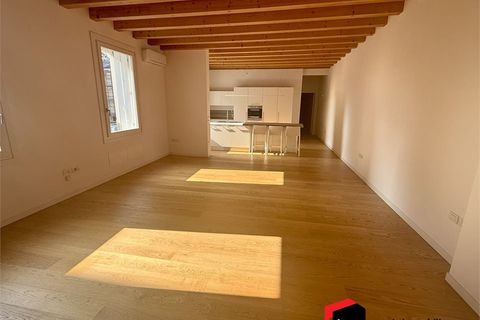 Lejlighed i Thiene, Vicenza, Thiene - € 350.000 | Ref: TRI420 - foto 4