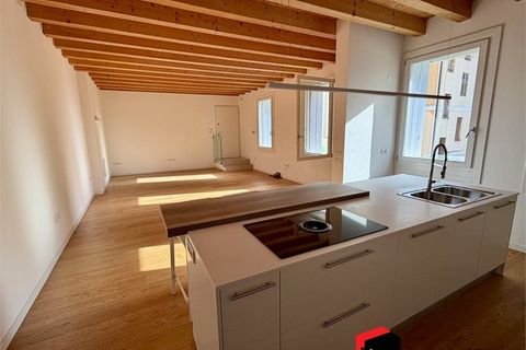 Lejlighed i Thiene, Vicenza, Thiene - € 350.000 | Ref: TRI420 - foto 10