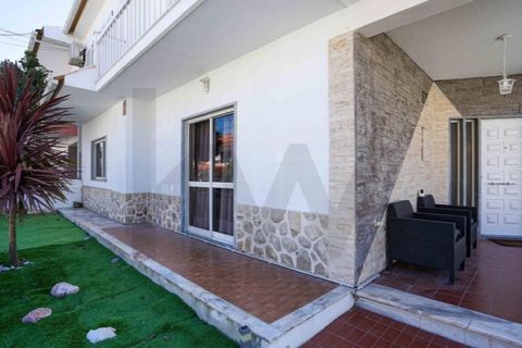 Villa i Corroios, Setubal, Corroios - € 690 000 | Ref: KWPT-029937 - foto 2