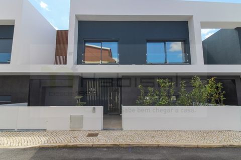 Villa i Loures, Lisbon, Loures - € 850.000 | Ref: D326 - foto 3